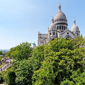  Appartement In Front Of The Sacre Coeur - 2 Bedrooms With Elevator Frankrijk