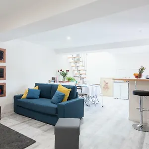 https://grand-duplex-au-calme-en-centre-ville.hotels-rhonealpes.com