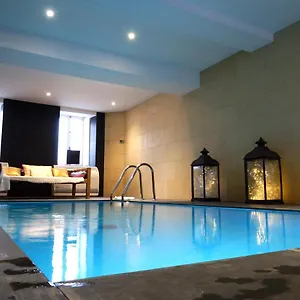 https://maison-eugenie.midi-pyreneeshotels.com