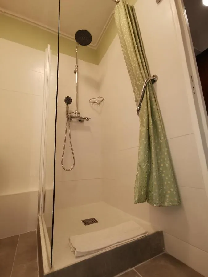 Apartment Studio Calme Et Tres Lumineux, Au Pied De Notre Dame De La Garde Marseille France